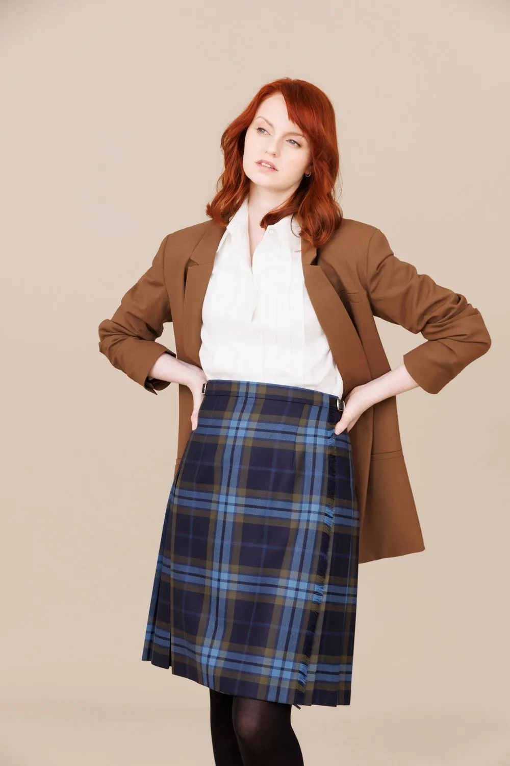 Derroura 100% Worsted Wool Midi Kilt