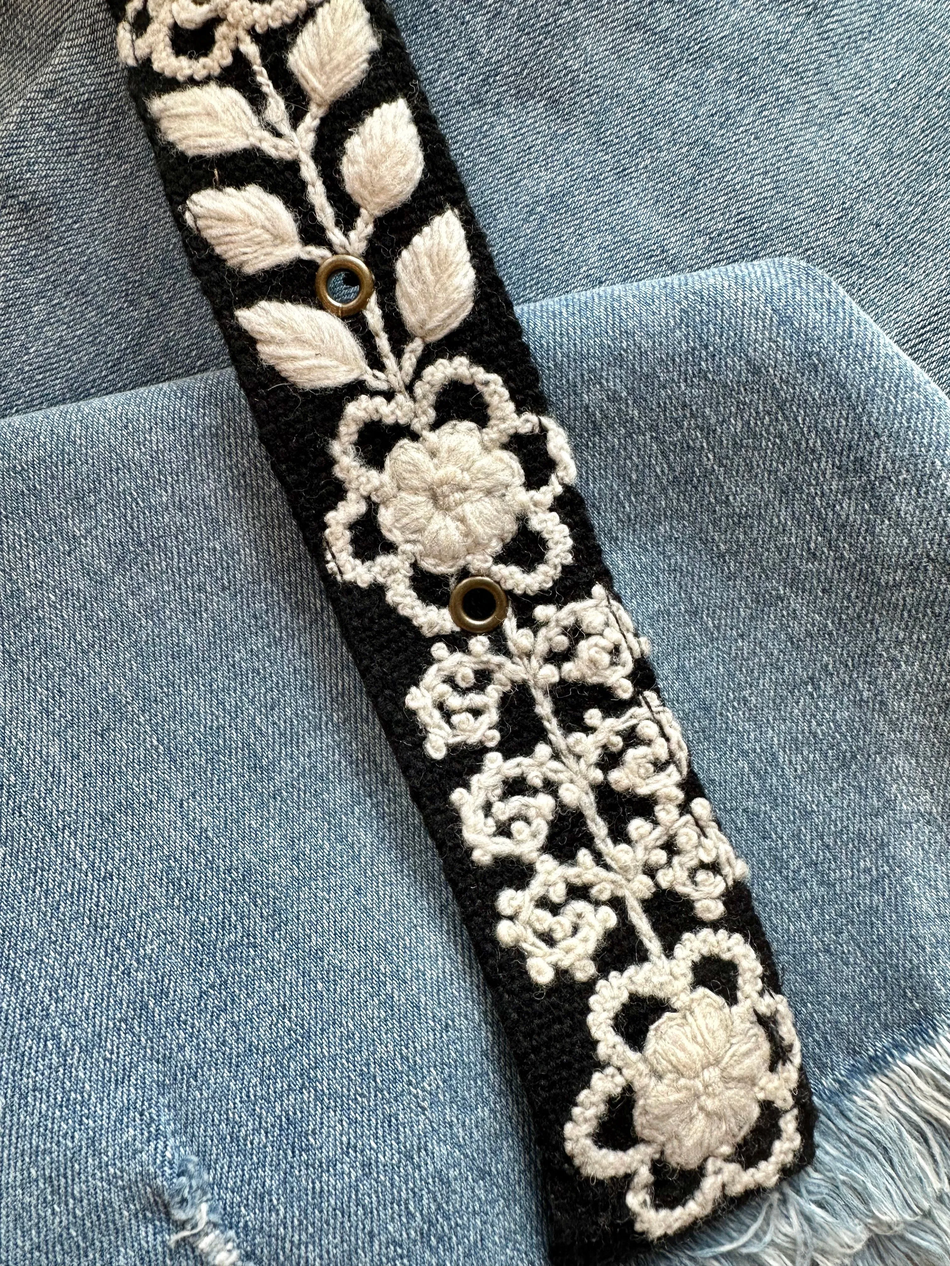 Embroidered Fabric Belt