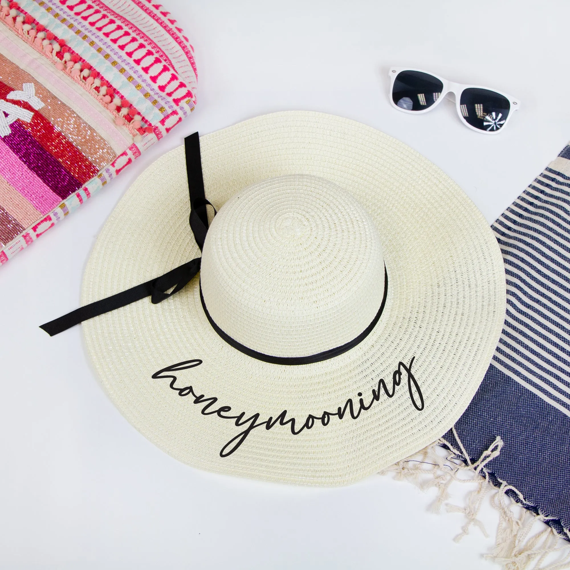 Honeymooning Beach Hat