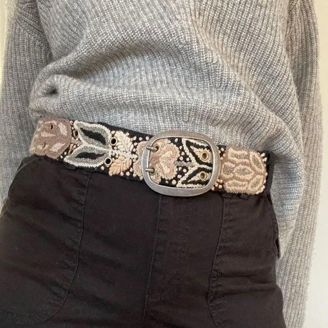 Jenny Krauss Monochromatic Floral Embroidered Wool Ladies Belt