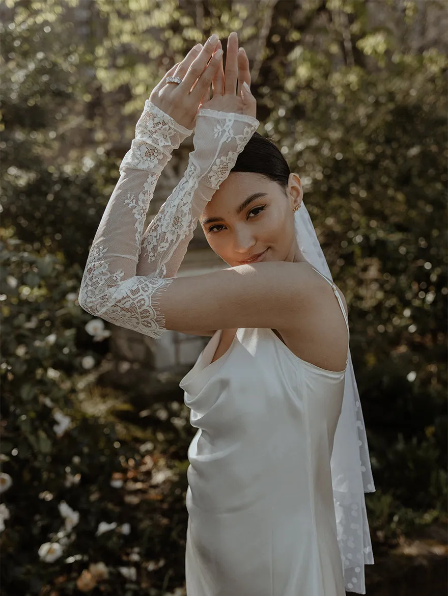 Lace Bridal Gloves