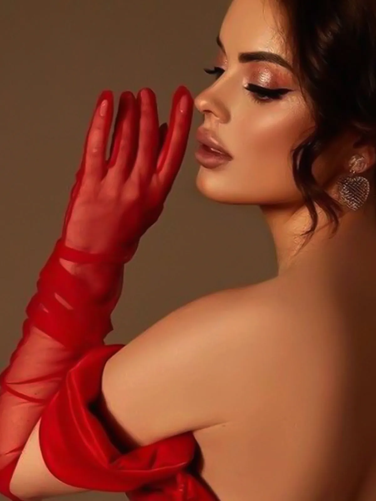 Seductive Mesh Gloves