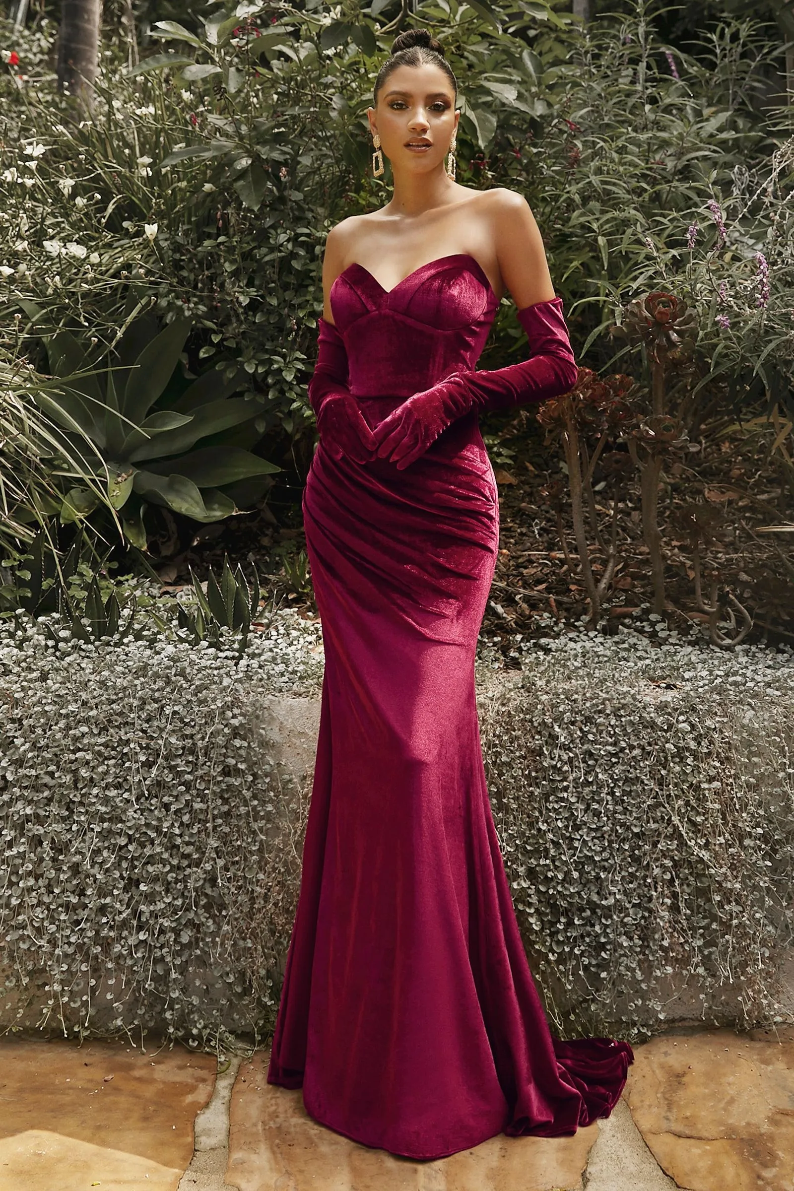 VELVET STRAPLESS FITTED GOWN WITH GLOVES CDCH176