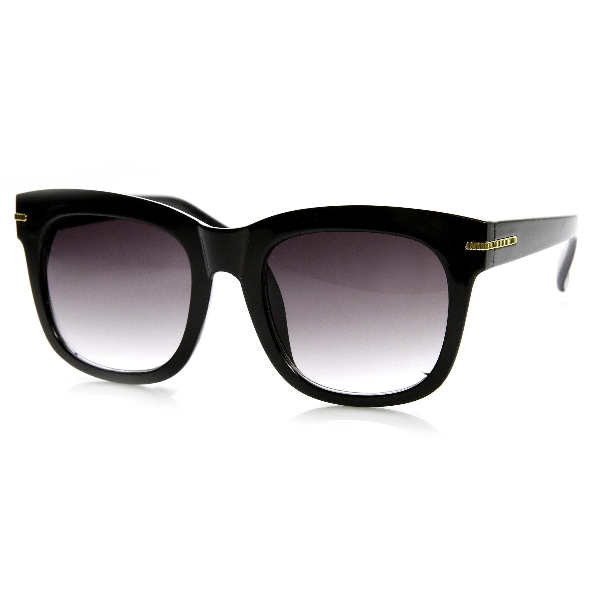 Womens Oversize Bold Frame Modern Horned Rim Fashion Sunglasses 9301